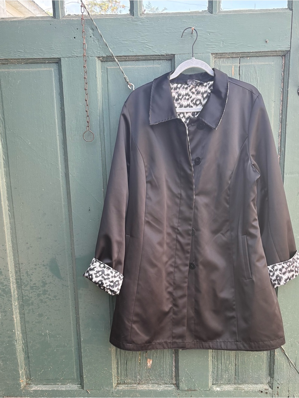 Dennis Basso  Black Satin  Coat with Leopard-Print Lining XL